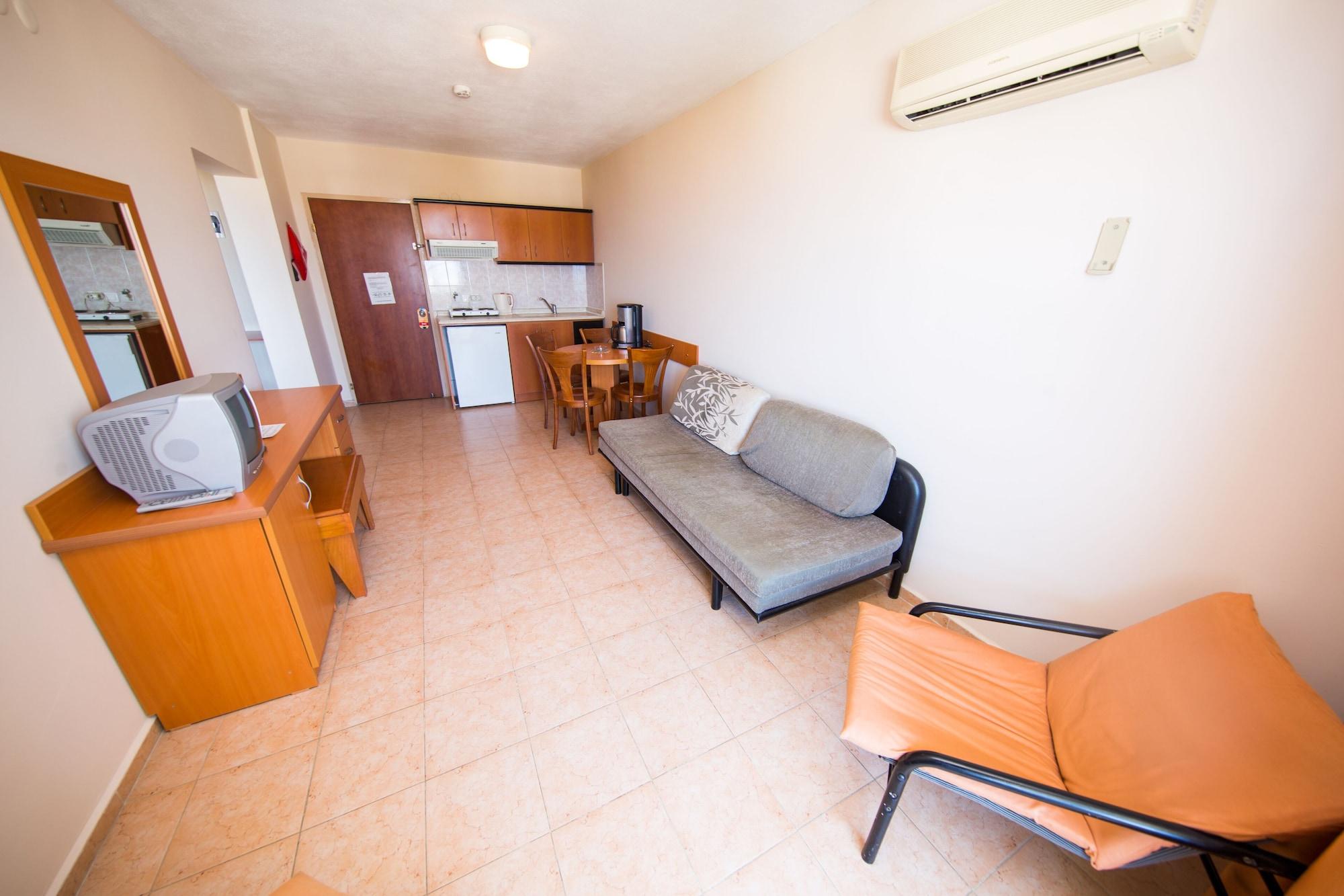Tuntas Family Suites Kusadası Kültér fotó