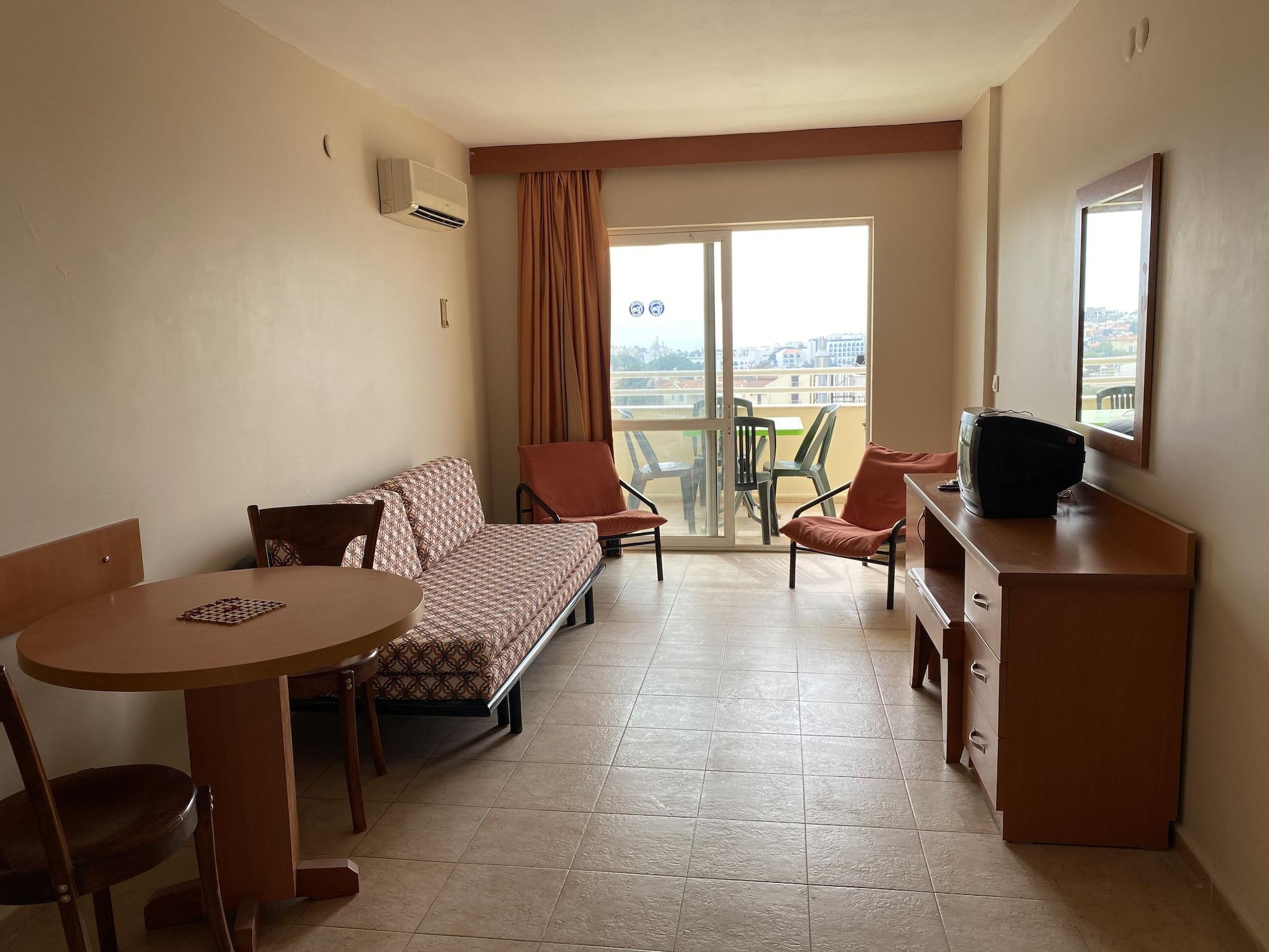 Tuntas Family Suites Kusadası Kültér fotó