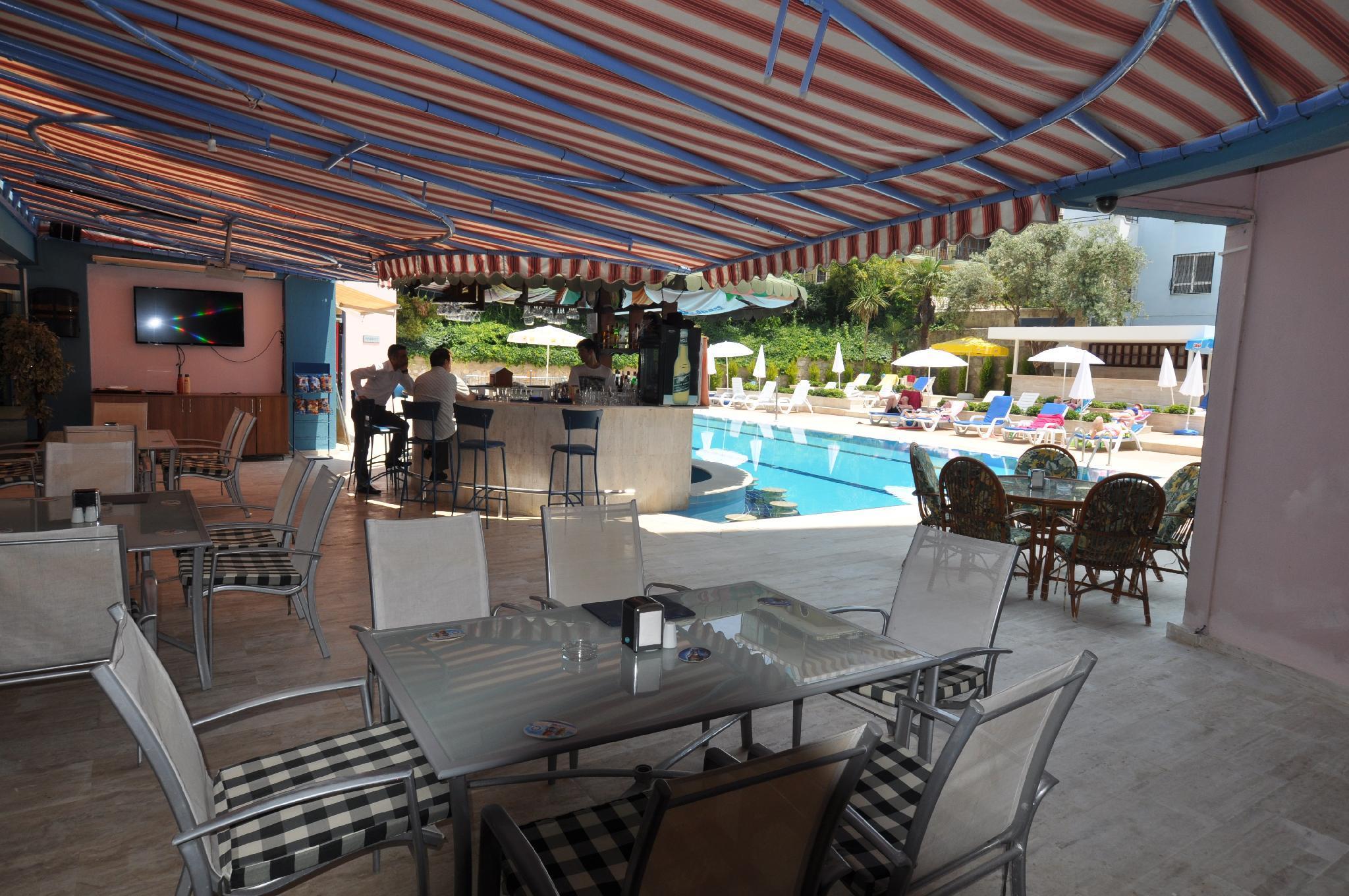 Tuntas Family Suites Kusadası Kültér fotó